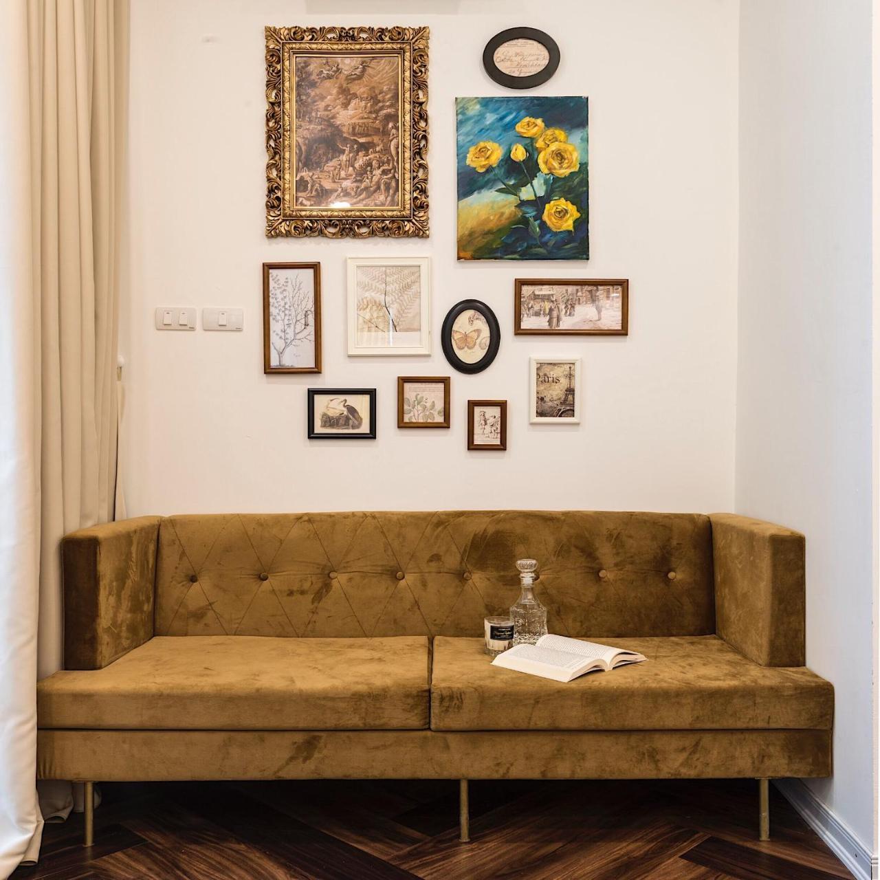 Chloe & Leo Boutique Homestay Hanoi Exterior photo